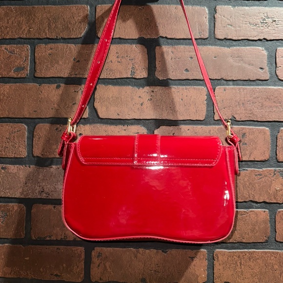 Red Shoulder Bag - Picture 2 of 8